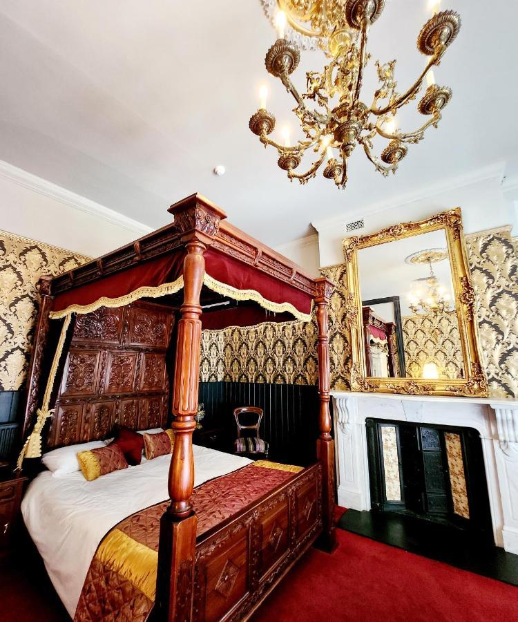 The Gothic Mansion Bristol Exterior photo